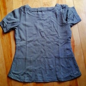 Jaanuu puff sleeve scrub top